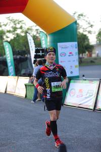 BIB: 1377
                            <button type="button" onclick="openModal(3633325)" class="btn btn-primary btn-sm float-right btn-popup" data-toggle="modal" data-target=".modal-high-quality">
                        <i class="fas fa-shopping-cart"></i> Add to Cart
                    </button>
                                            <button type="button" onclick="isThisMe(3633325, true)" class="btn btn-success btn-sm float-right btn-popup btn-isme hidden" data-toggle="tooltip" data-placement="bottom" title="นี่คือรูปของคุณใช่ไหม คลิกที่นี่เพื่อเอาเข้าอัลบั้ม">
                        <i class="fas fa-plus"></i> Add to album
                    </button>
                    <button type="button" onclick="isThisMe(3633325, false)" class="btn btn-warning btn-sm float-right btn-popup btn-isnotme hidden">
                        <i class="fas fa-ban"></i> Remove from album
                    </button>